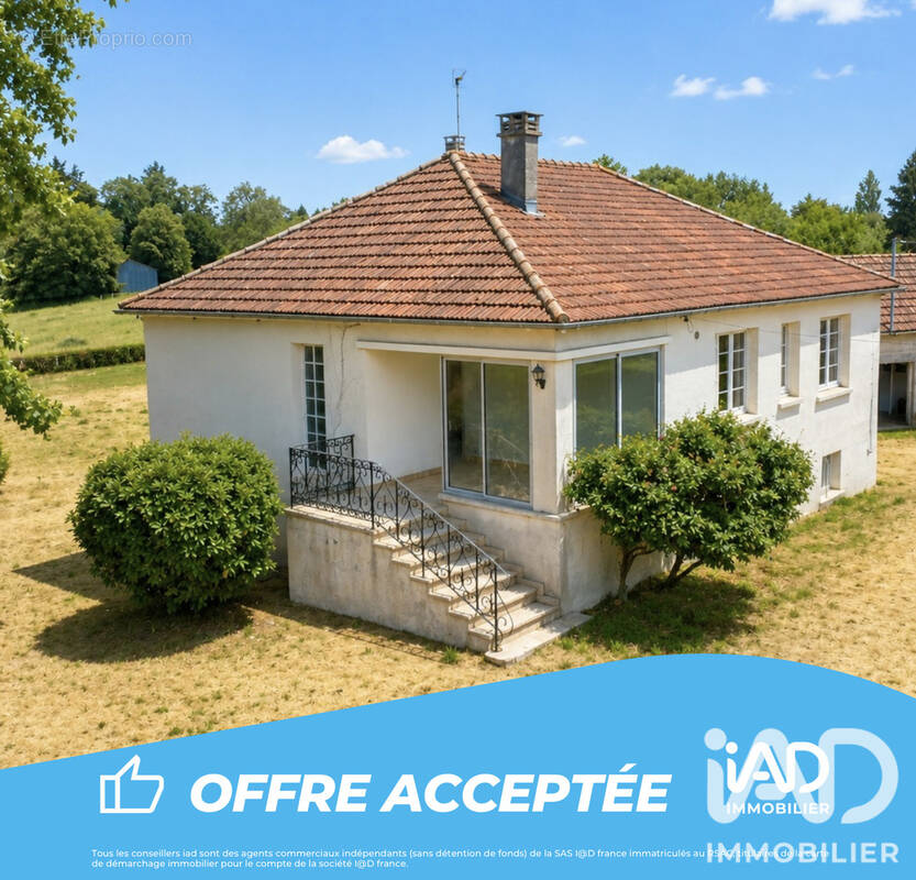 Photo 1 - Maison à LA COQUILLE