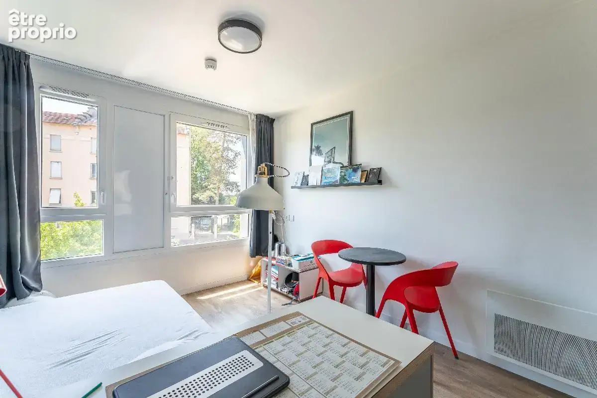 Appartement T1 Secteur recherché - Lyon - photo 2