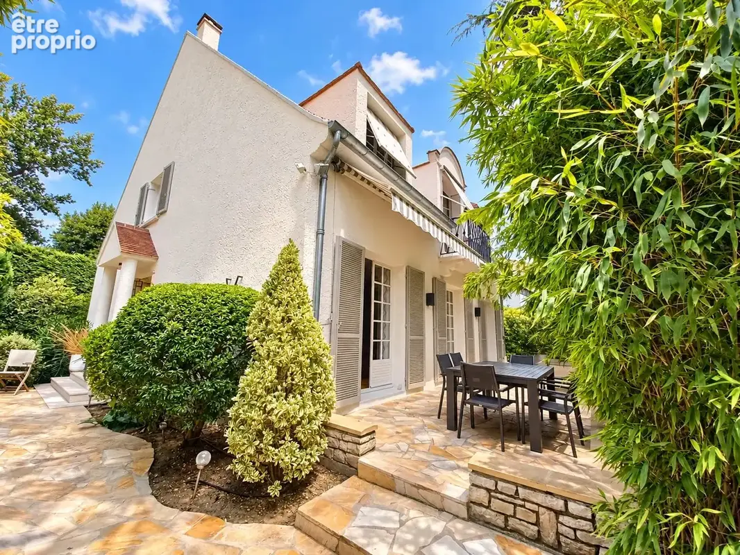 Maison à LE VESINET