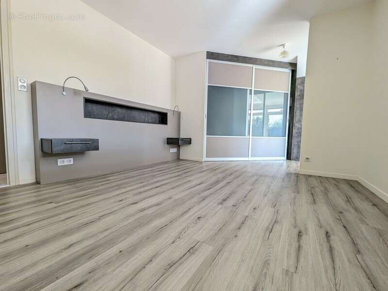 Maison à MAULEVRIER