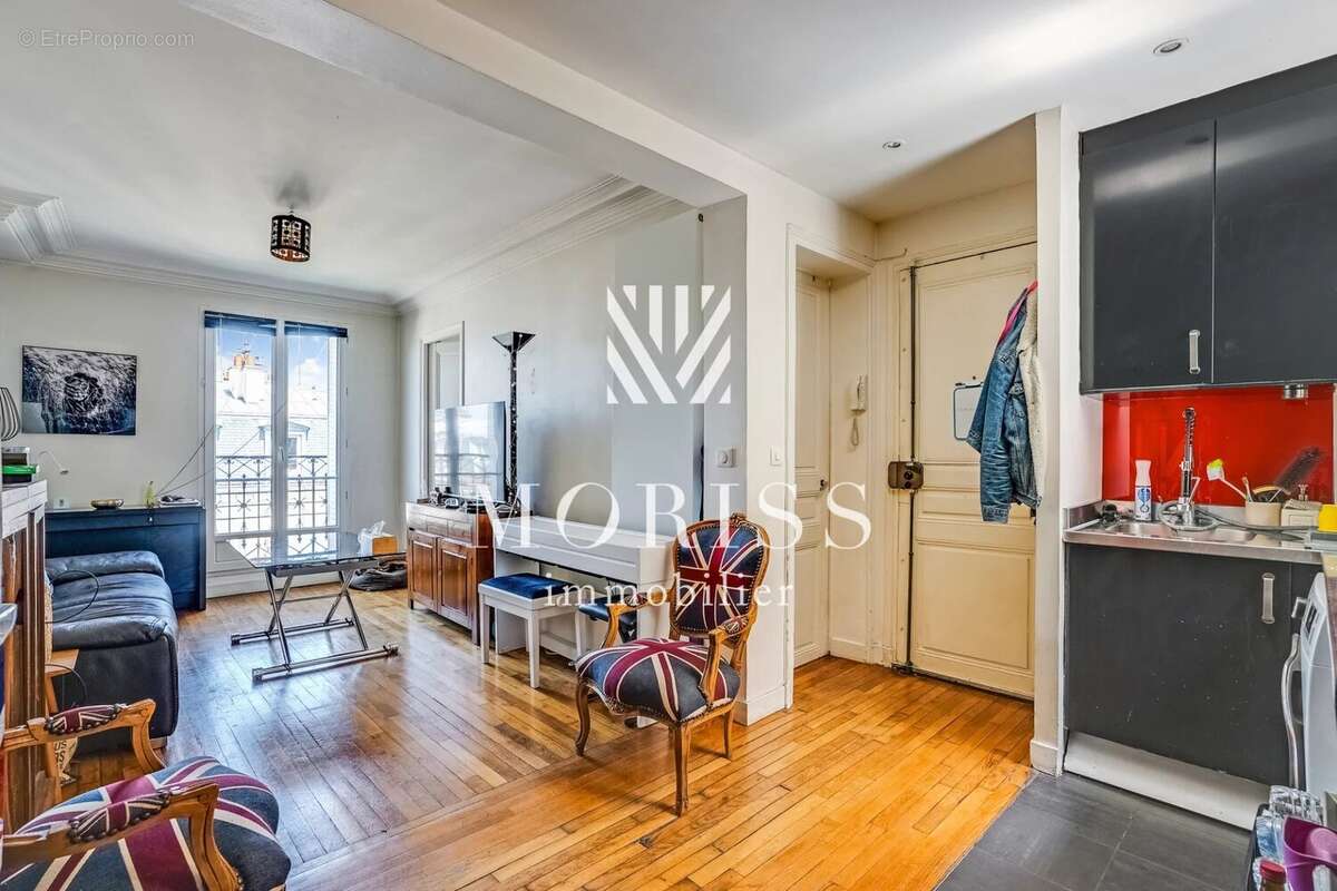 Appartement à PARIS-18E