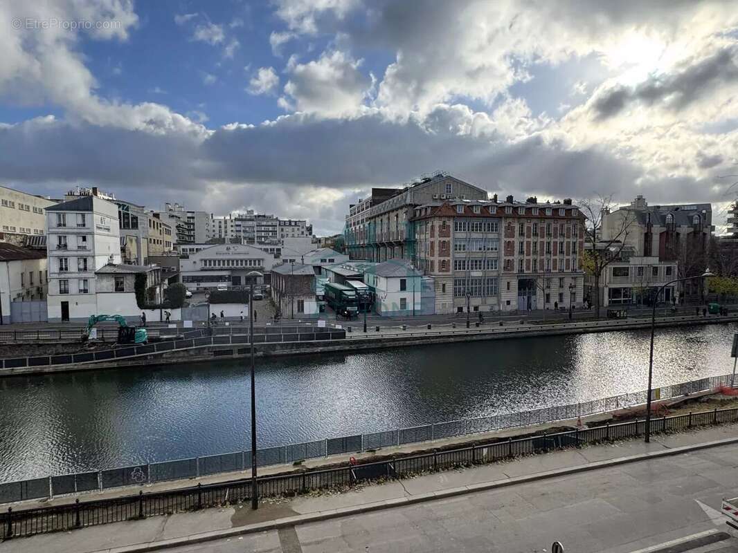 Appartement à PARIS-10E