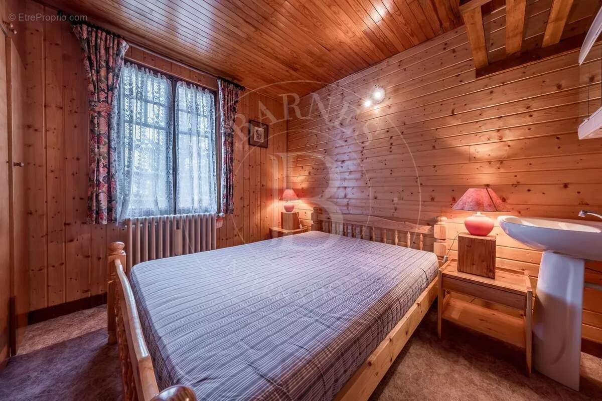 Appartement à LA PERRIERE