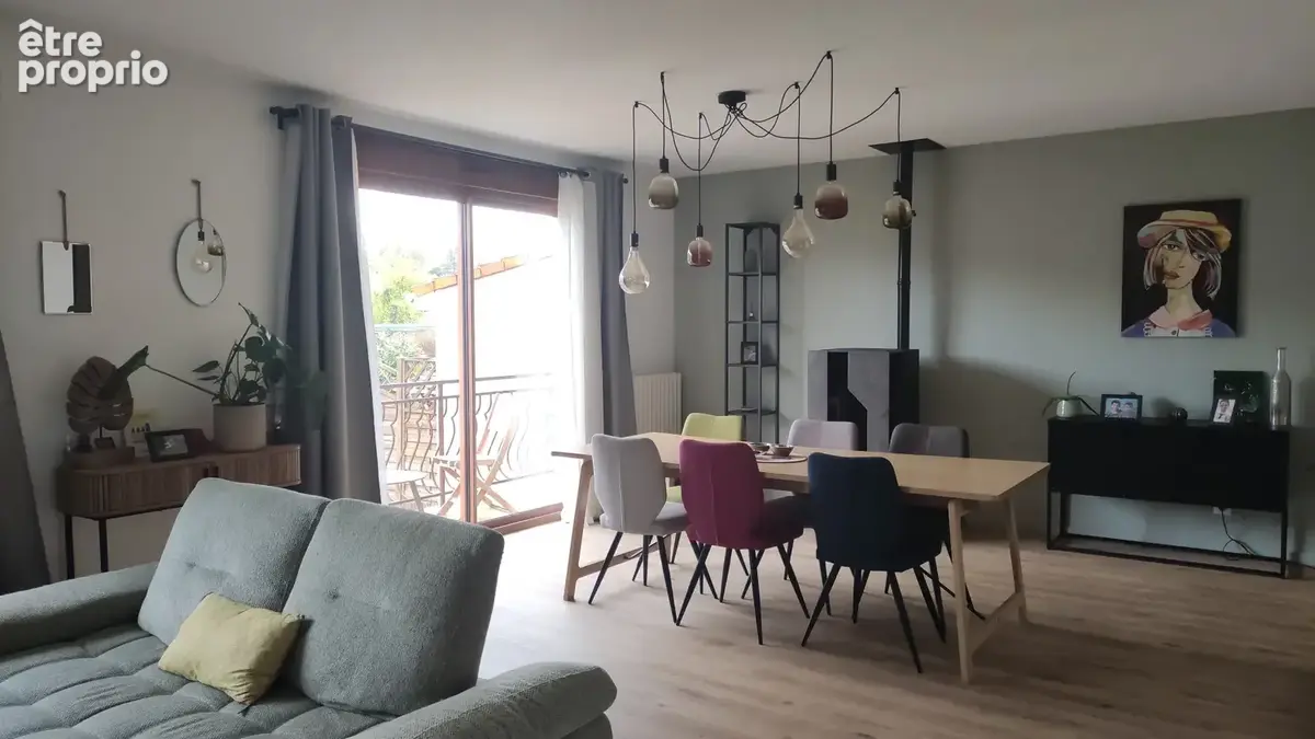 Maison 4 ch. double garage & piscine chauffée - photo 2