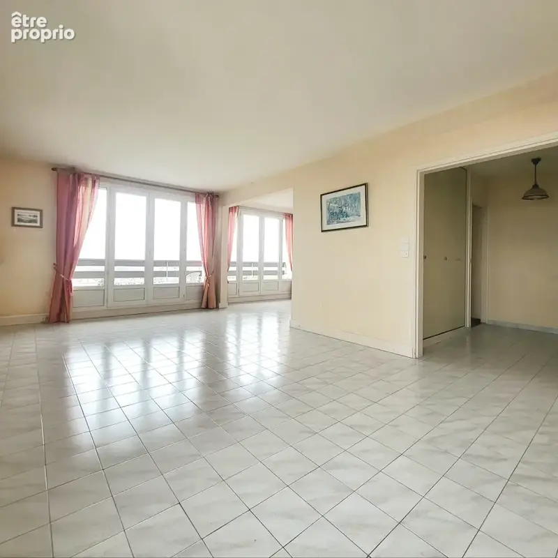Appartement à PONTOISE