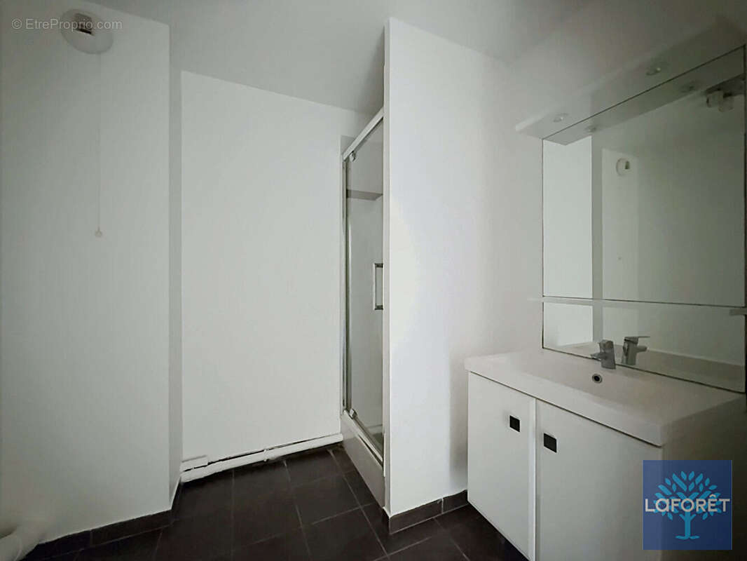 Appartement à VIGNEUX-SUR-SEINE