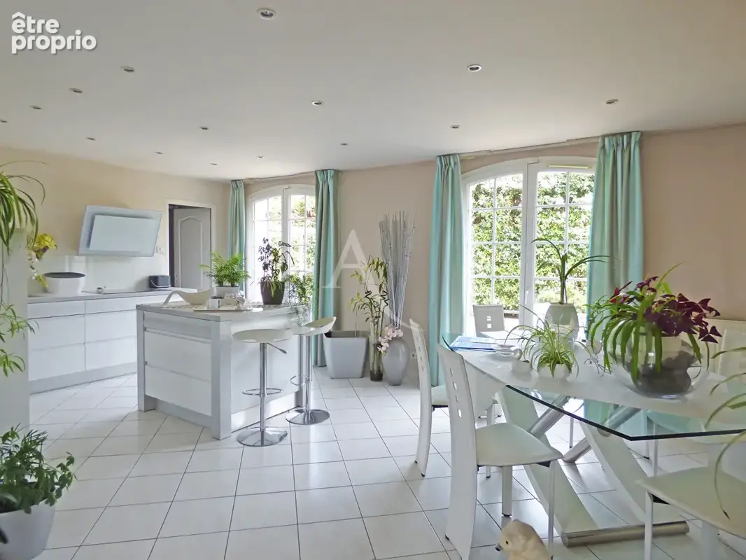Maison Montfermeil 6 pièce(s) - photo 5