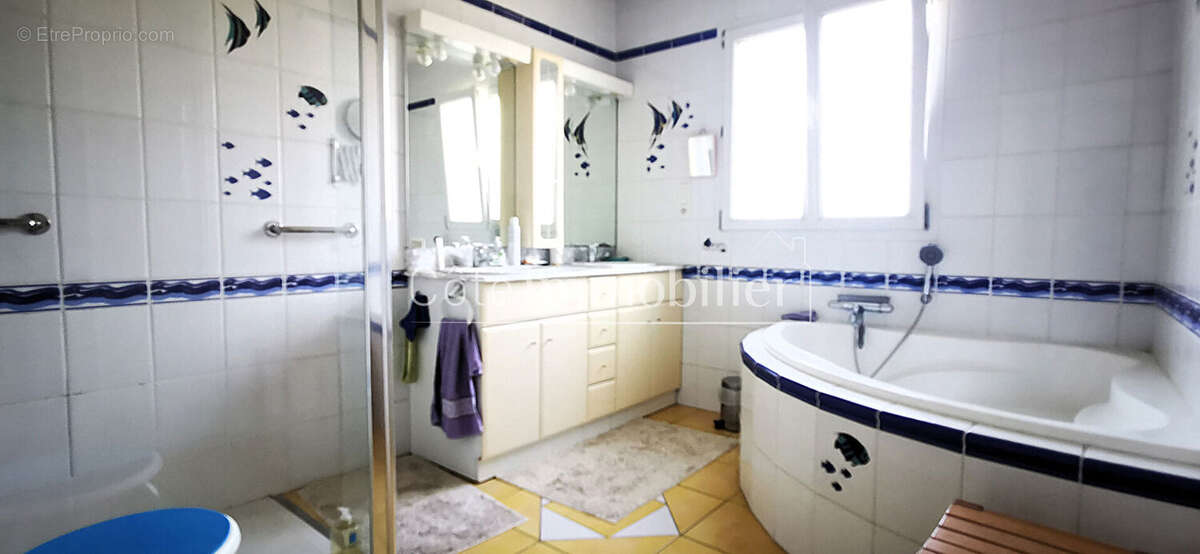 Maison à SAINT-MICHEL-CHEF-CHEF