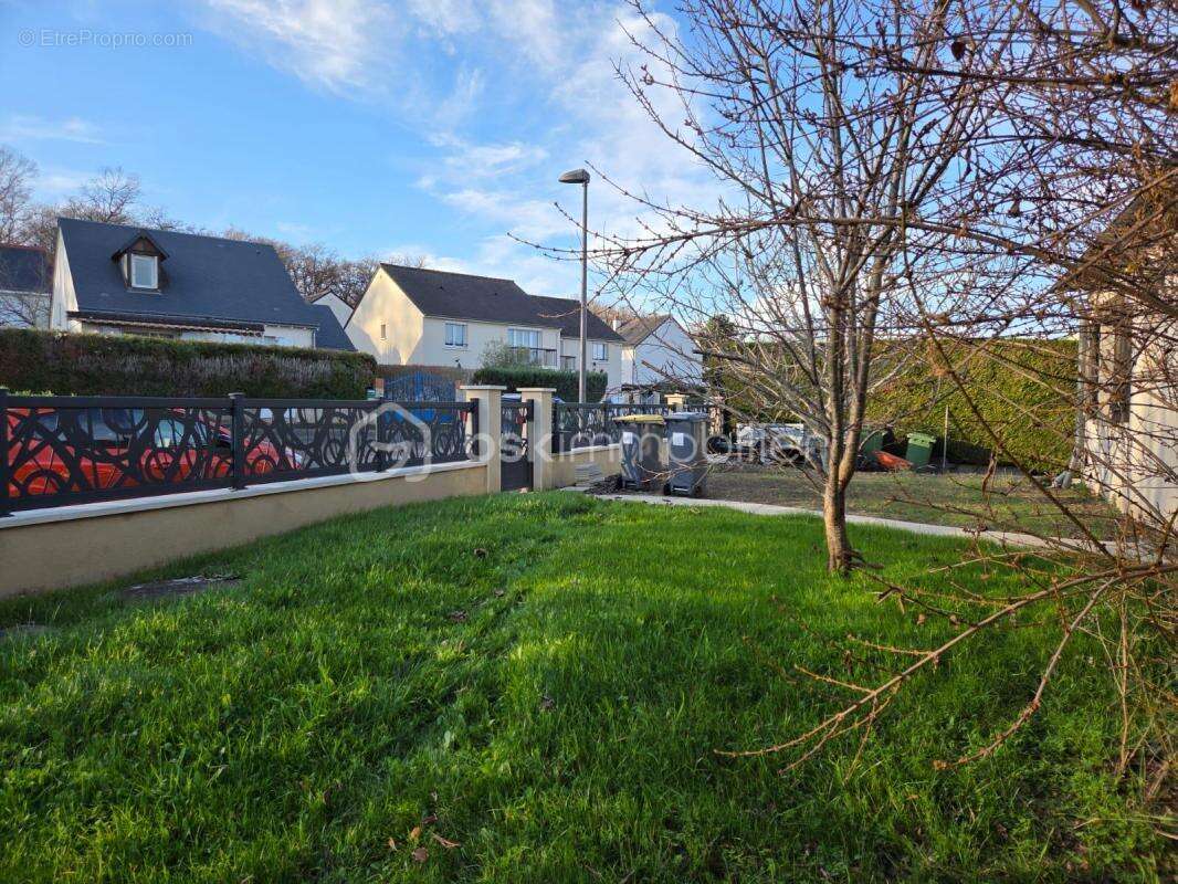 Maison à JOUE-LES-TOURS