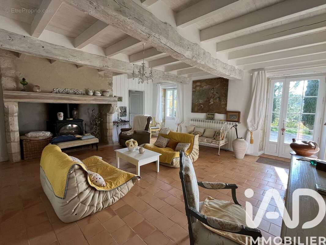 Photo 2 - Maison à ORDAN-LARROQUE