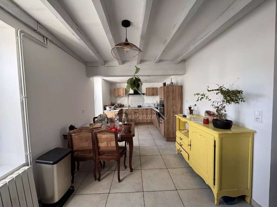 Maison à GANNAY-SUR-LOIRE