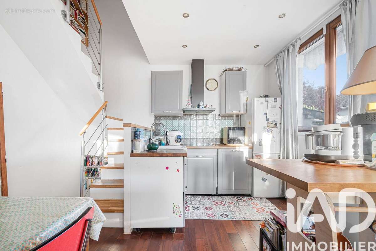 Photo 4 - Maison à GENNEVILLIERS