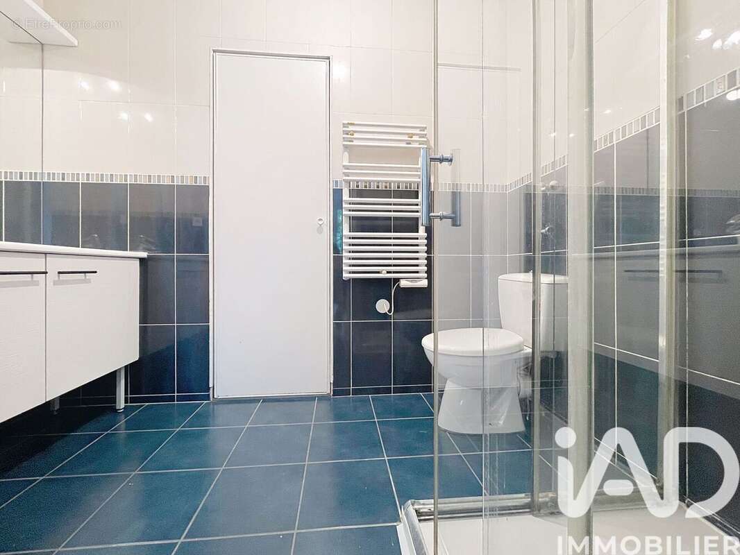 Photo 9 - Maison à BRON