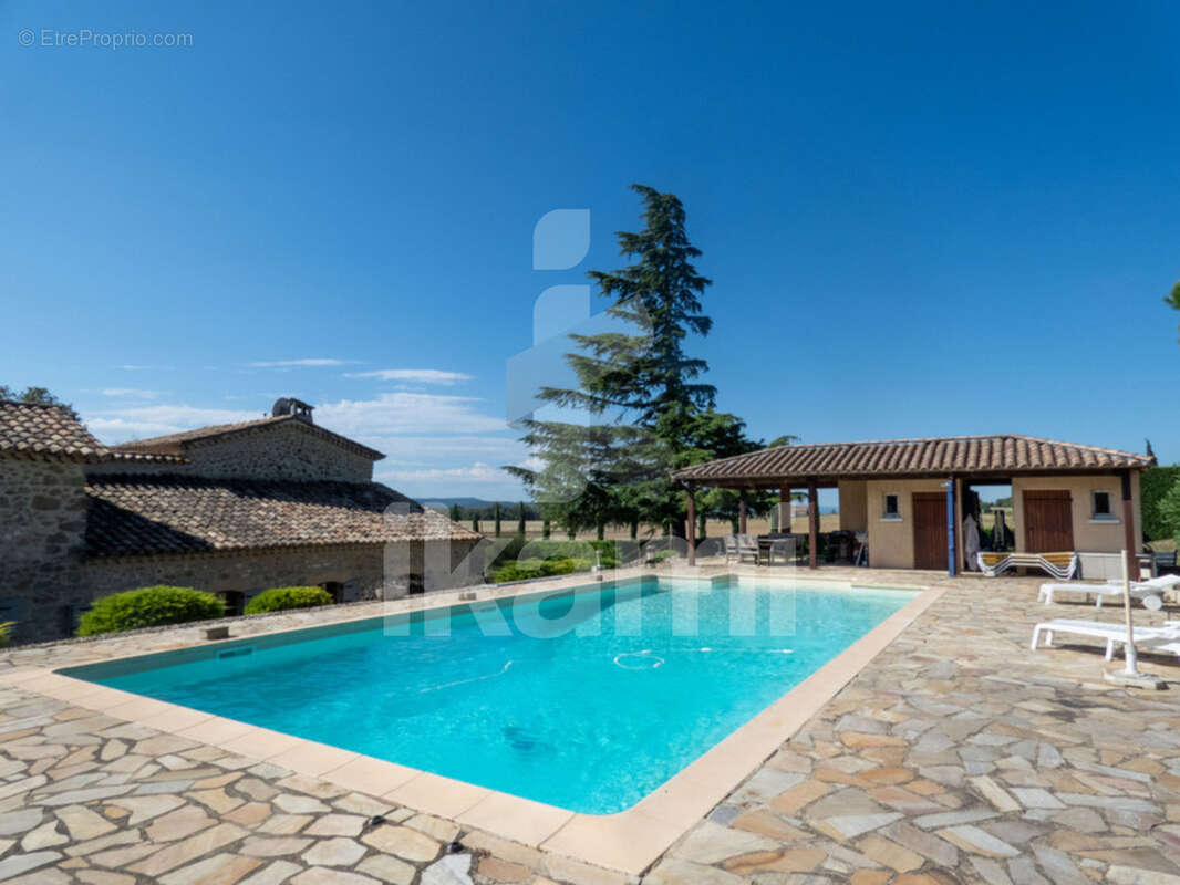 Maison à LA BEGUDE-DE-MAZENC