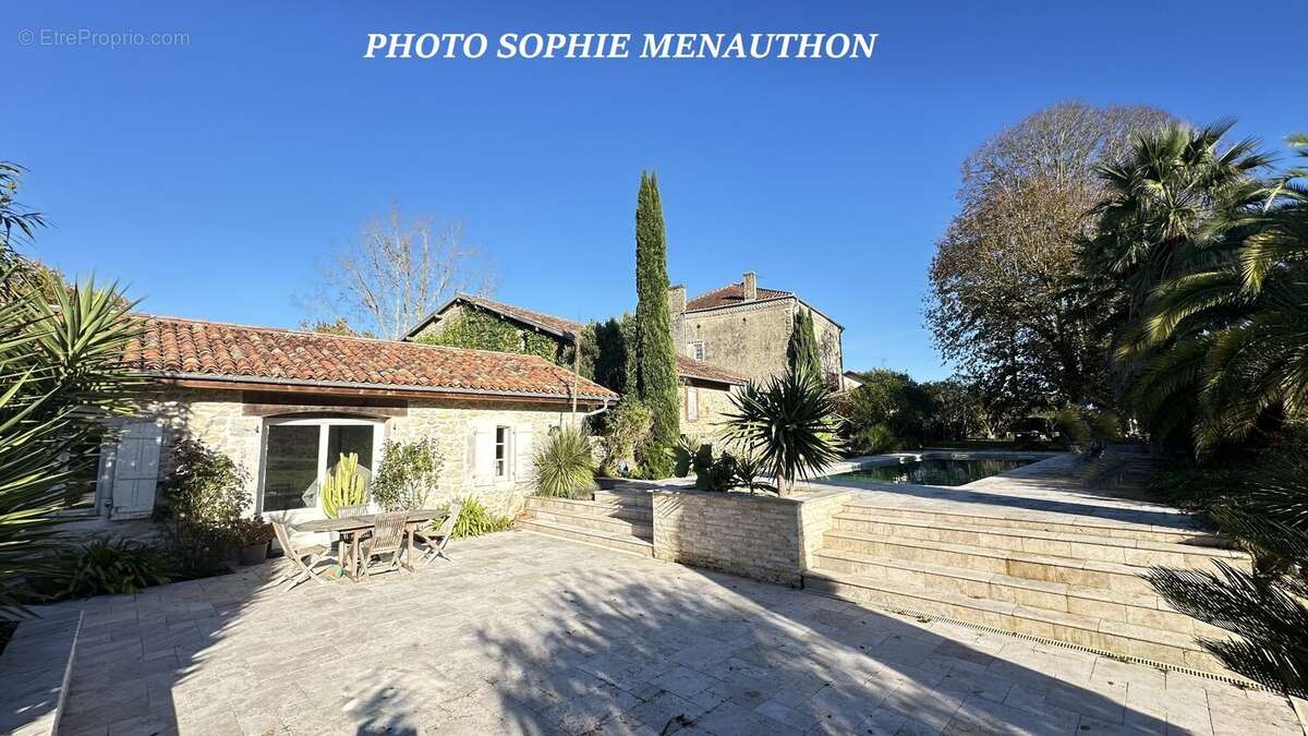 Maison à PEYREHORADE