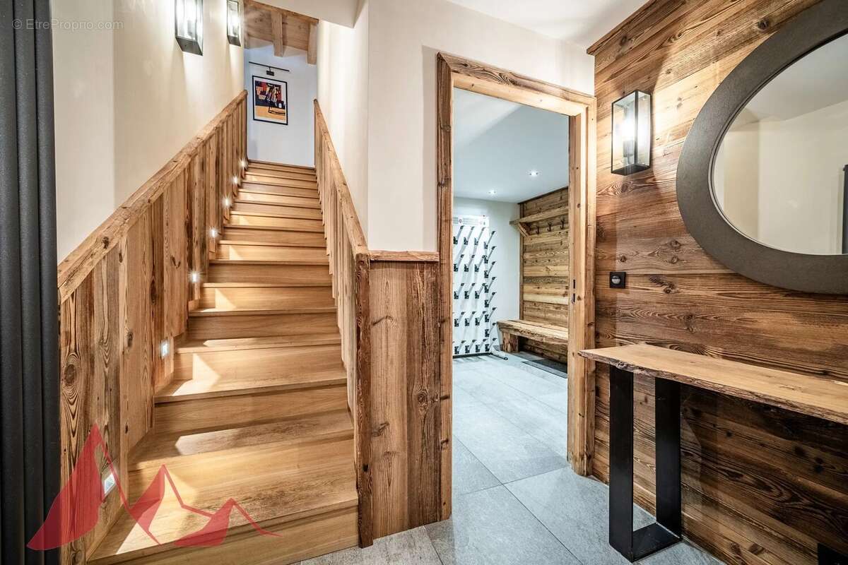 Magnifique ferme rénovée de sept chambres au cœur de Morzine - photo 21