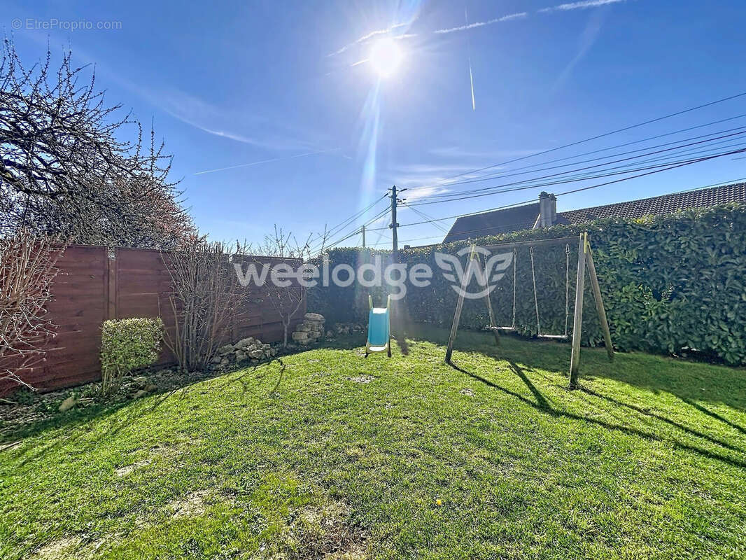 Maison à SAINT-OUEN-L'AUMONE