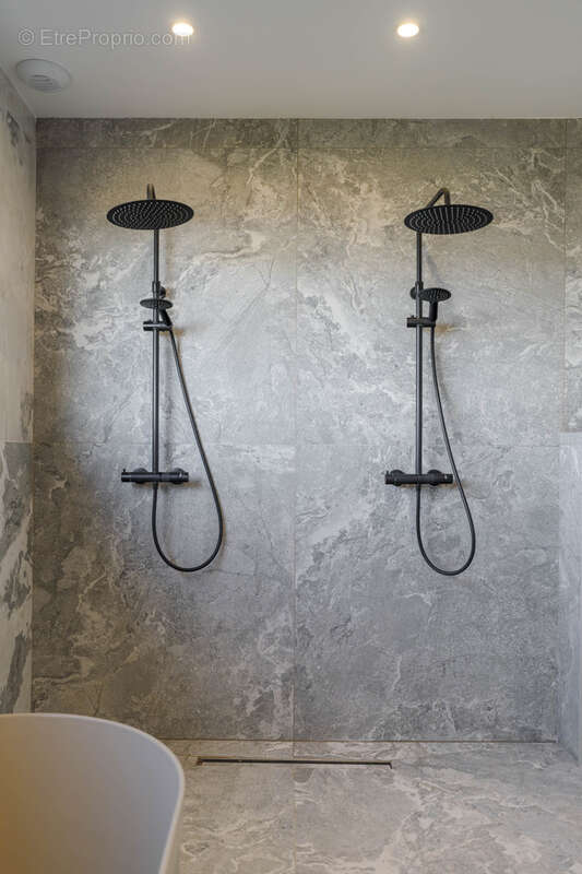 Maison à CARQUEIRANNE