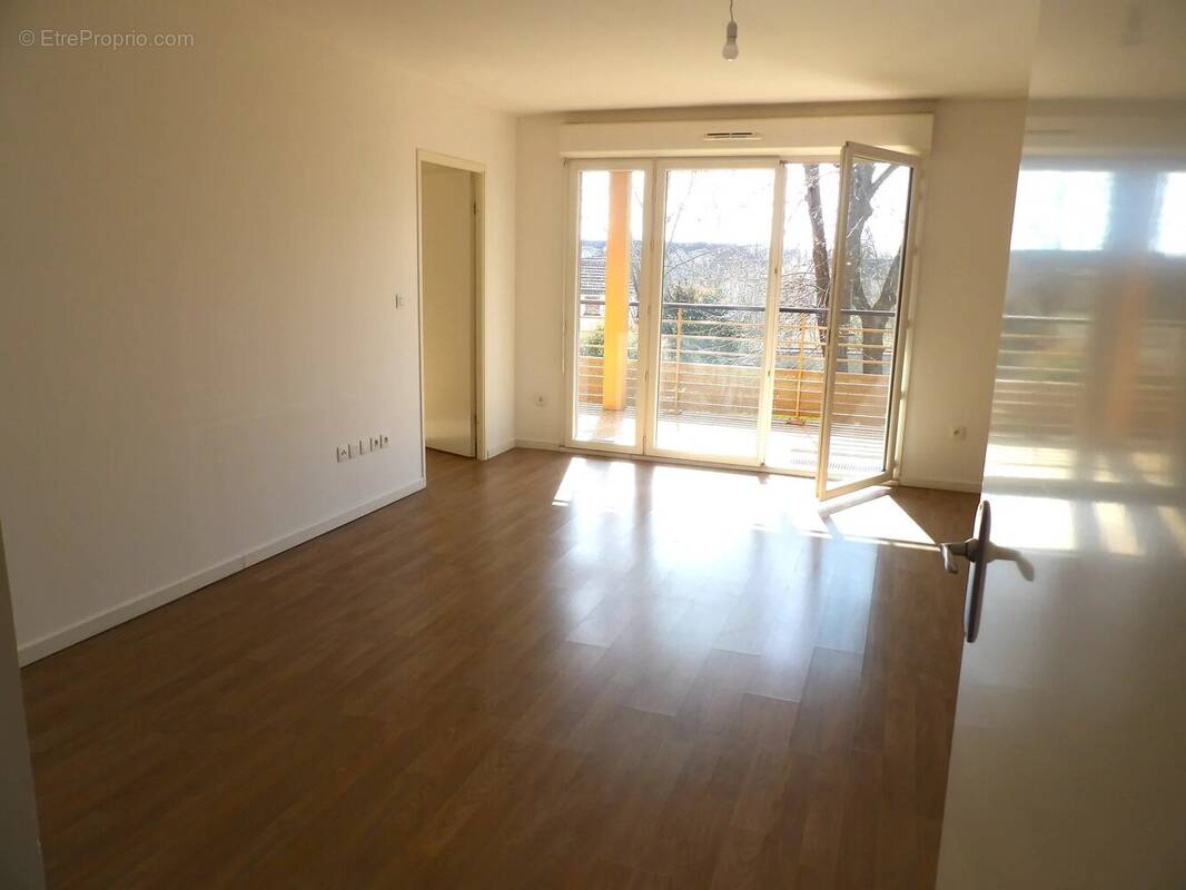 Appartement à MORANGIS