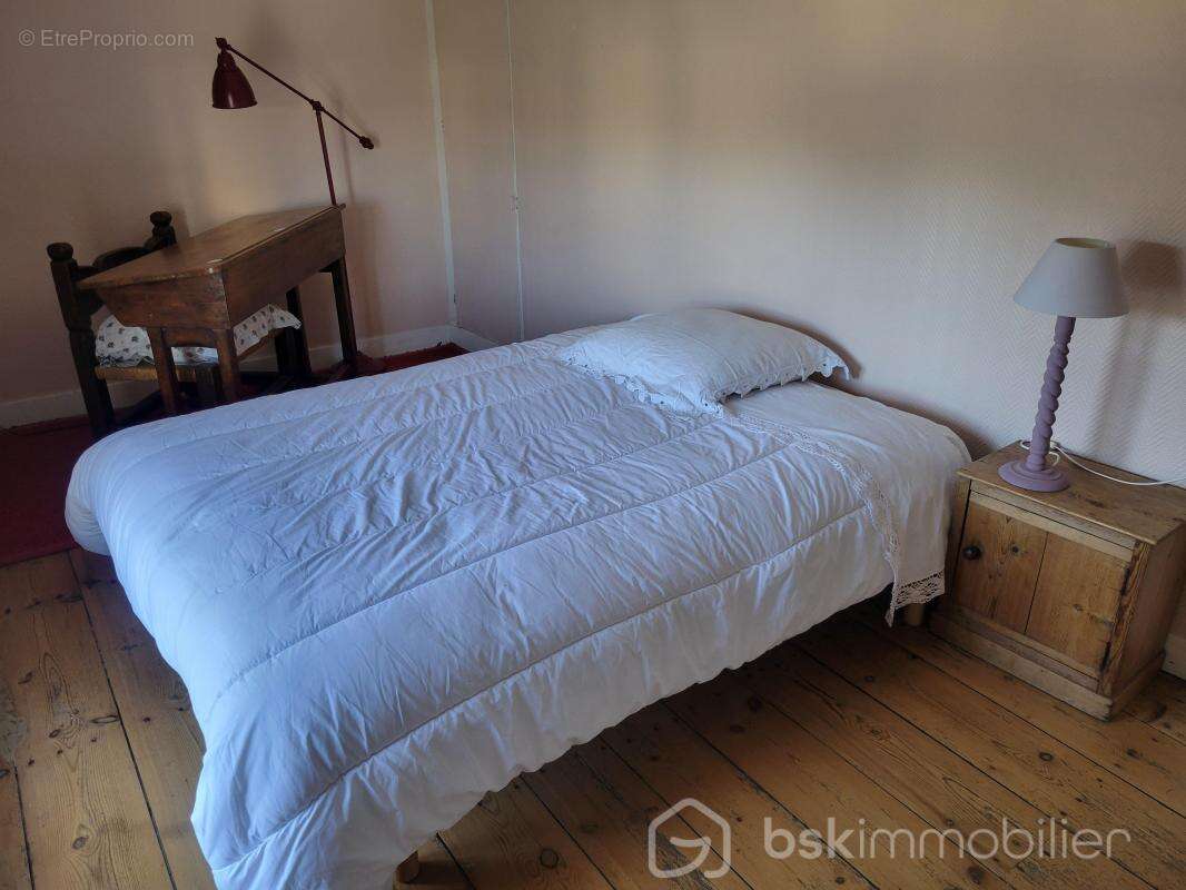 Maison à CHATELLERAULT