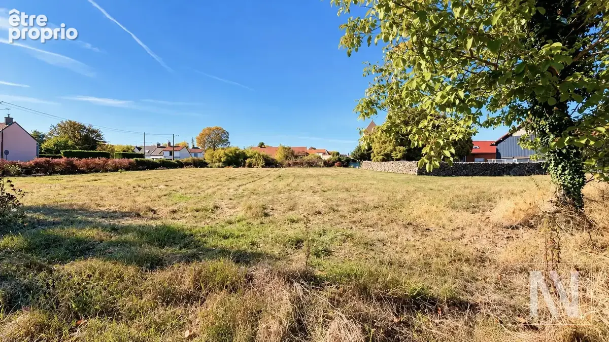 À vendre   terrain constructible de 1 200 m2 à saint-oulph - photo 2
