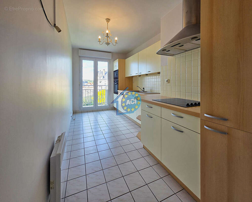 Appartement à MANTES-LA-JOLIE