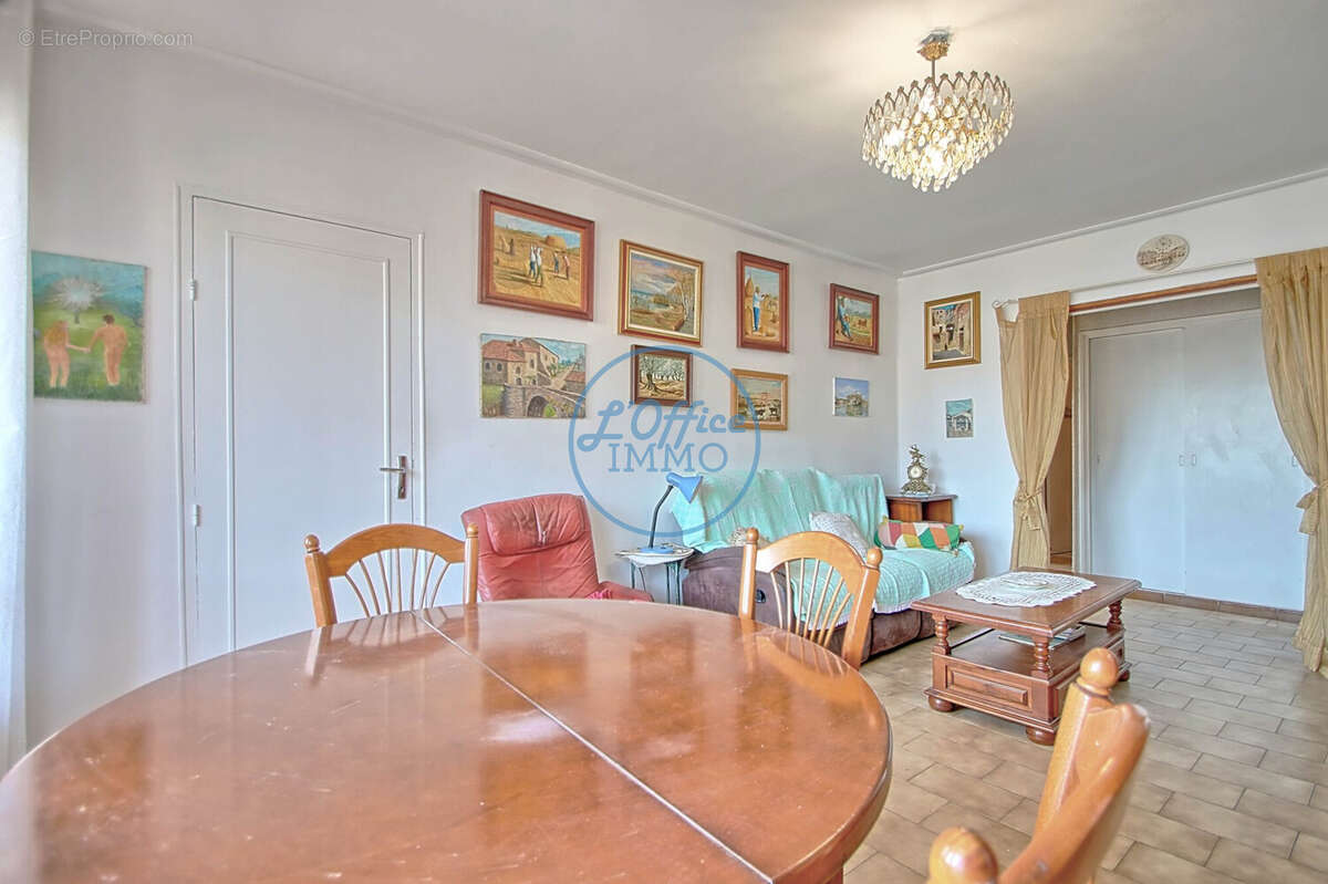 Appartement 74 m² à Toulon  - photo 5