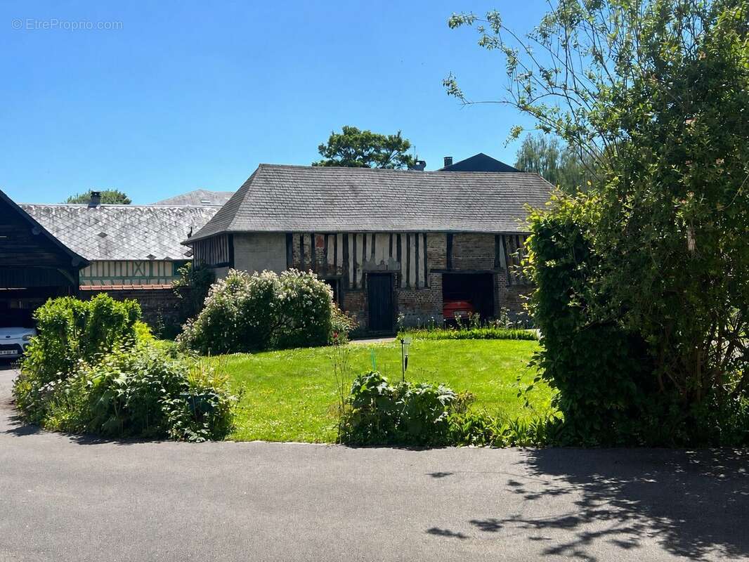 Maison à LONGUEVILLE-SUR-SCIE