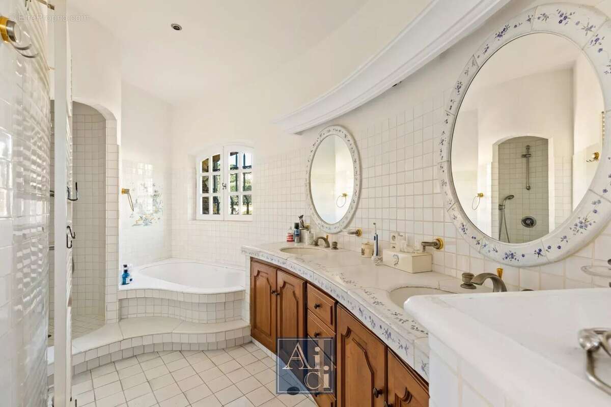 Maison à SAINTE-MAXIME