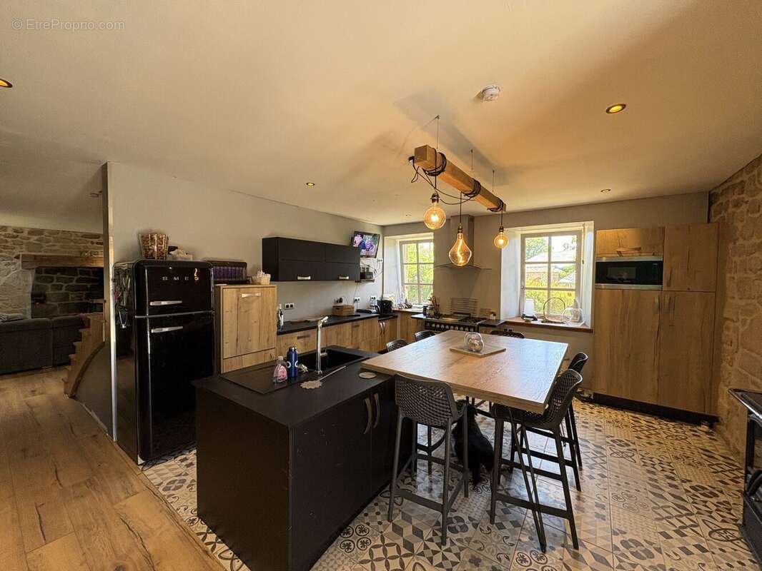 Maison 127 m² à Auriac  - photo 9