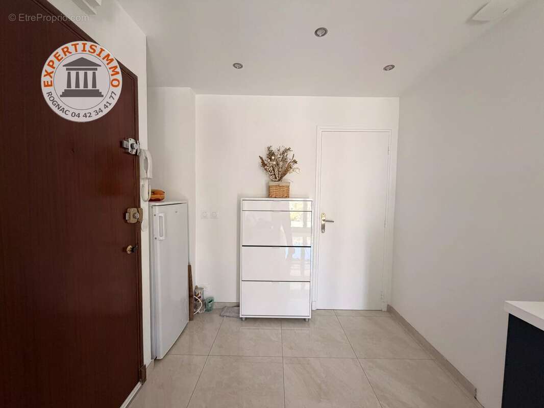 Appartement à CARRY-LE-ROUET