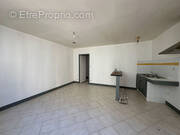 Appartement à MARENNES