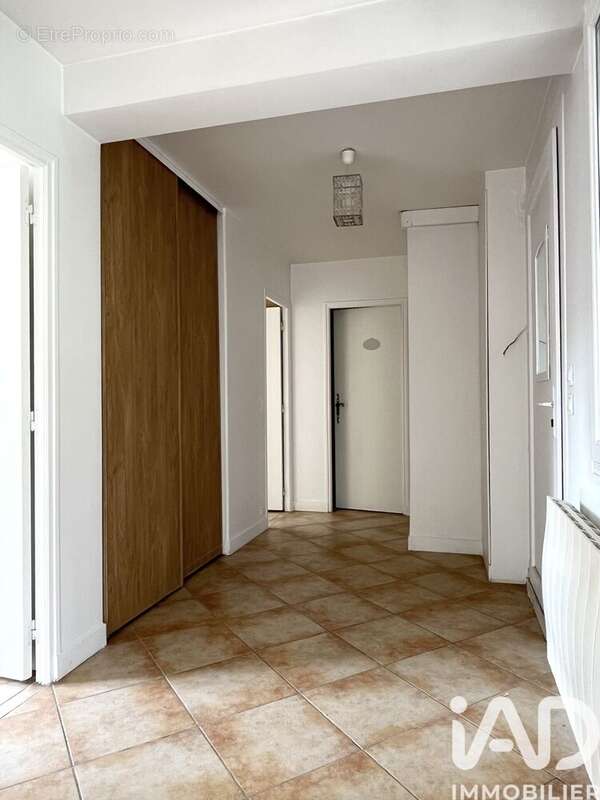 Photo 6 - Appartement à RUEIL-MALMAISON