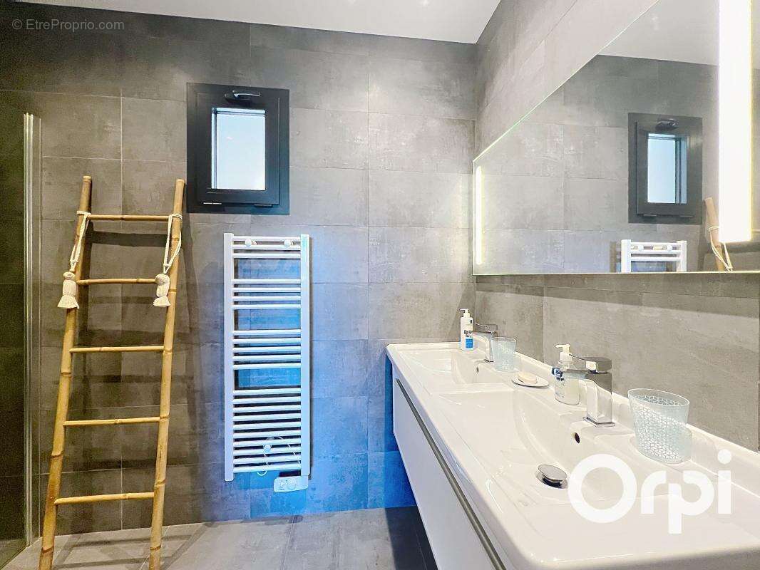 Appartement à PORTO-VECCHIO