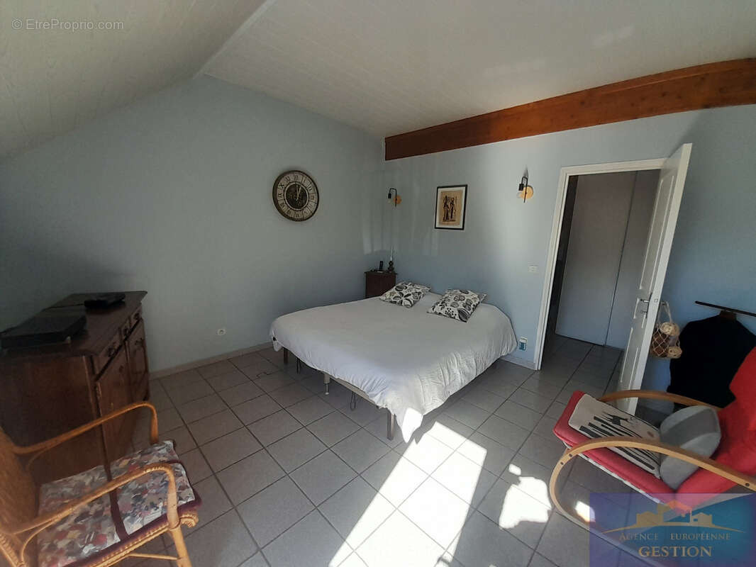 Maison à LOURDES