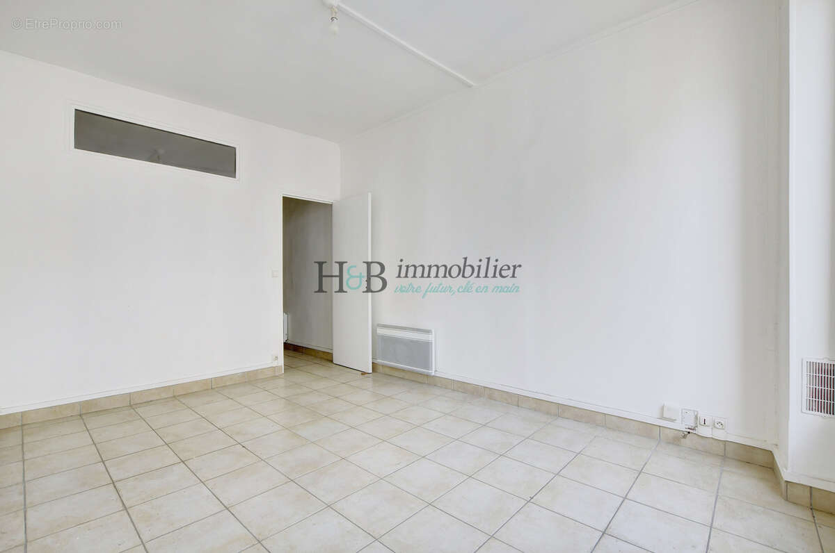 Appartement à PARIS-2E