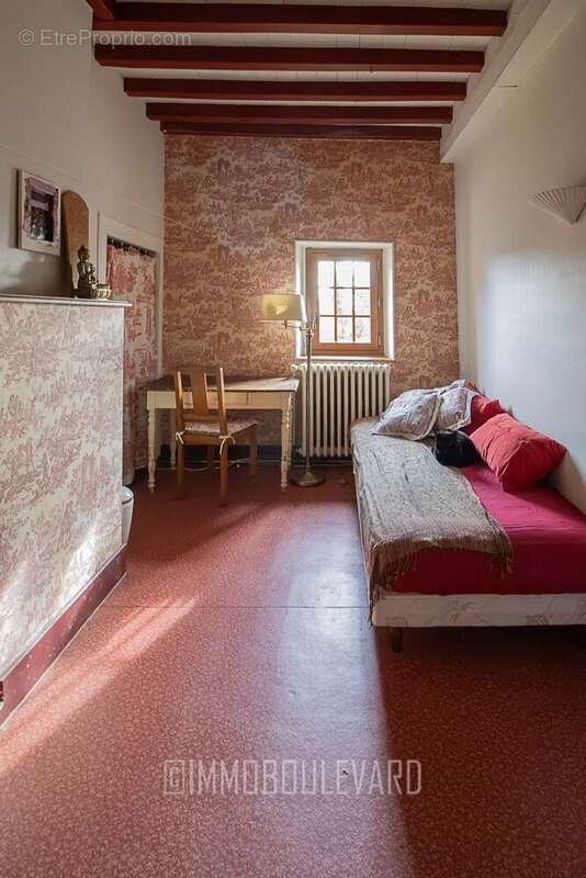 Maison à SAINT-MAURICE-PRES-PIONSAT