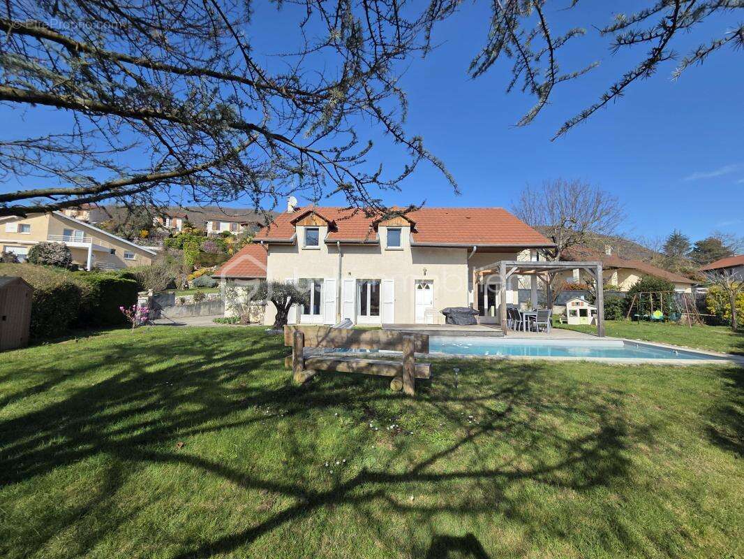 Maison à LA MURETTE