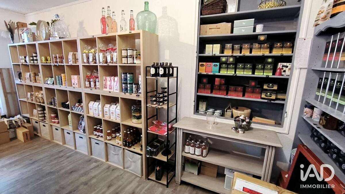 Photo 6 - Commerce à ARTIX