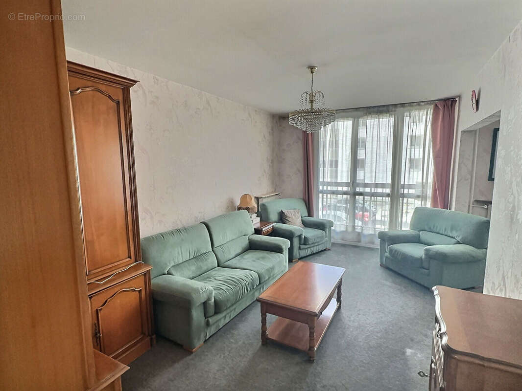 Appartement à IVRY-SUR-SEINE