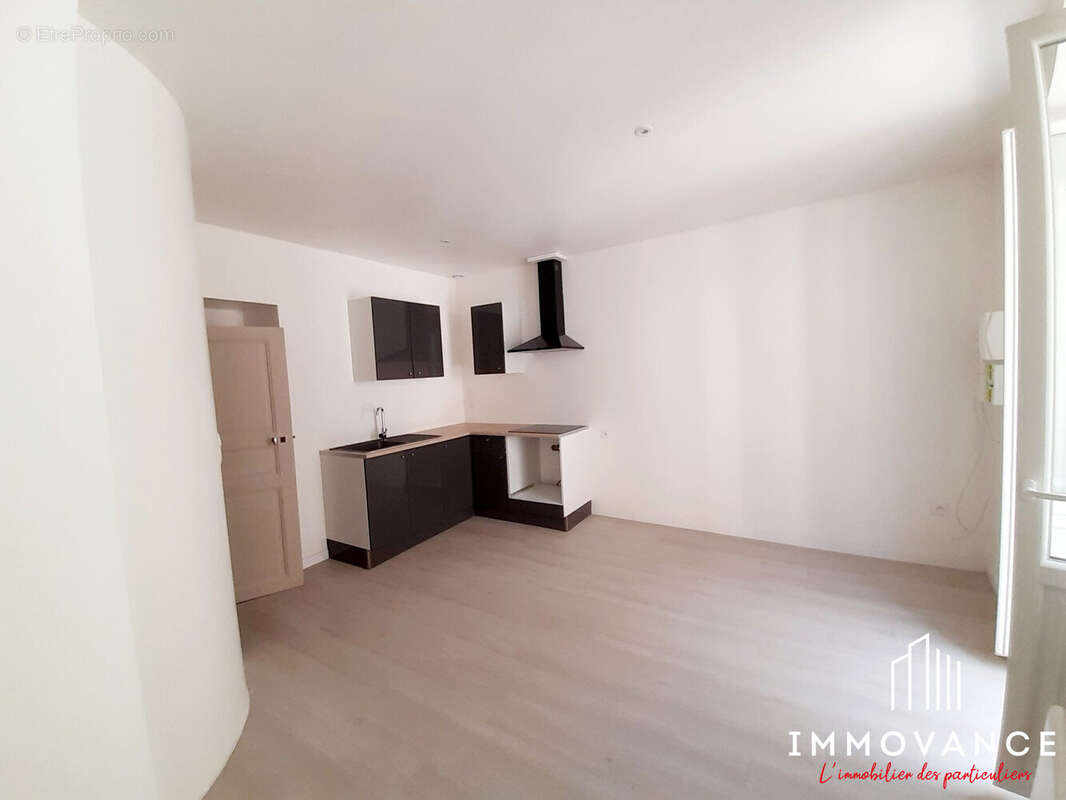 Maison à SAINT-AFFRIQUE