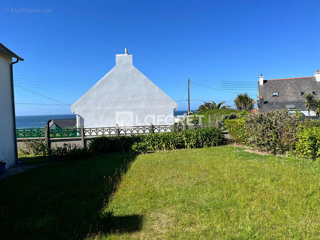 Maison à TREVOU-TREGUIGNEC