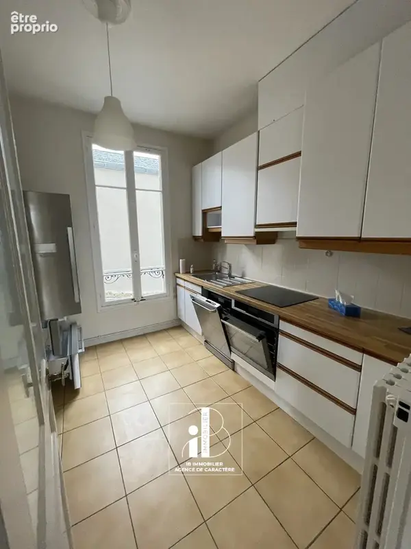 FONTAINEBLEAU- Appartement de charme de 130 m² face au Château de Fontainebleau - photo 3