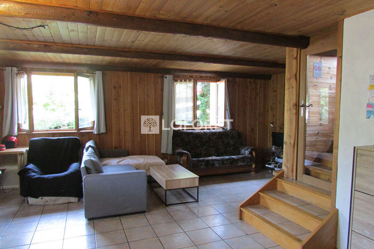 Chalet Seez 8 pièce(s) 120 m² habitable - photo 3