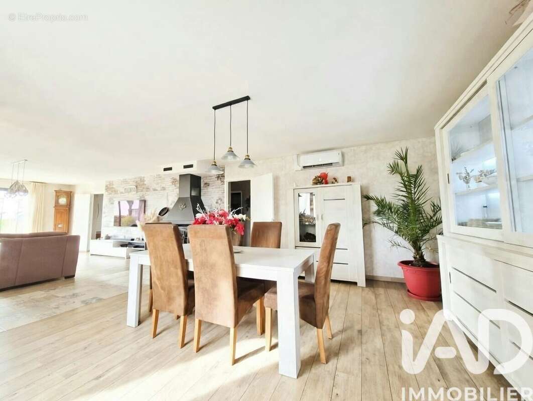 Photo 5 - Maison à RENWEZ