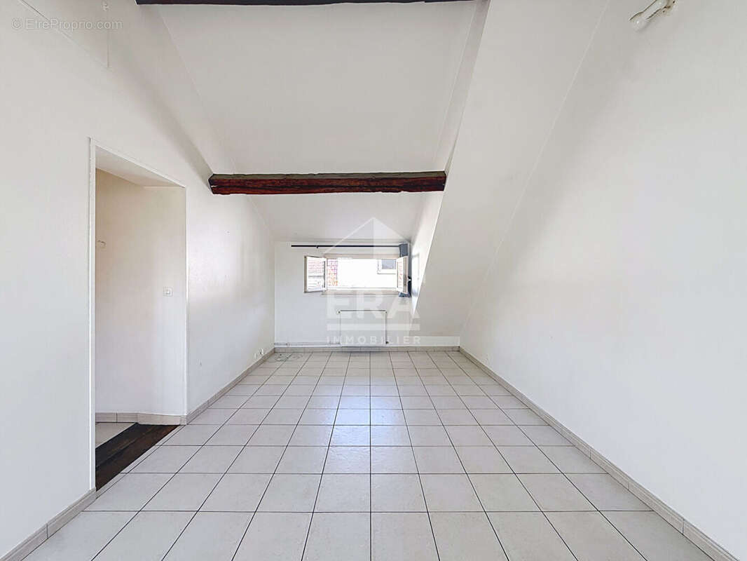 Appartement à ETRECHY