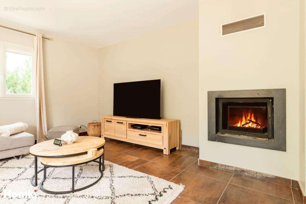 Villa T5 de 102 m² avec sous-sol complet à Cunac - photo 7