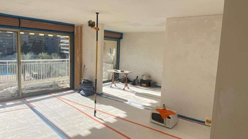 Appartement à MANDELIEU-LA-NAPOULE