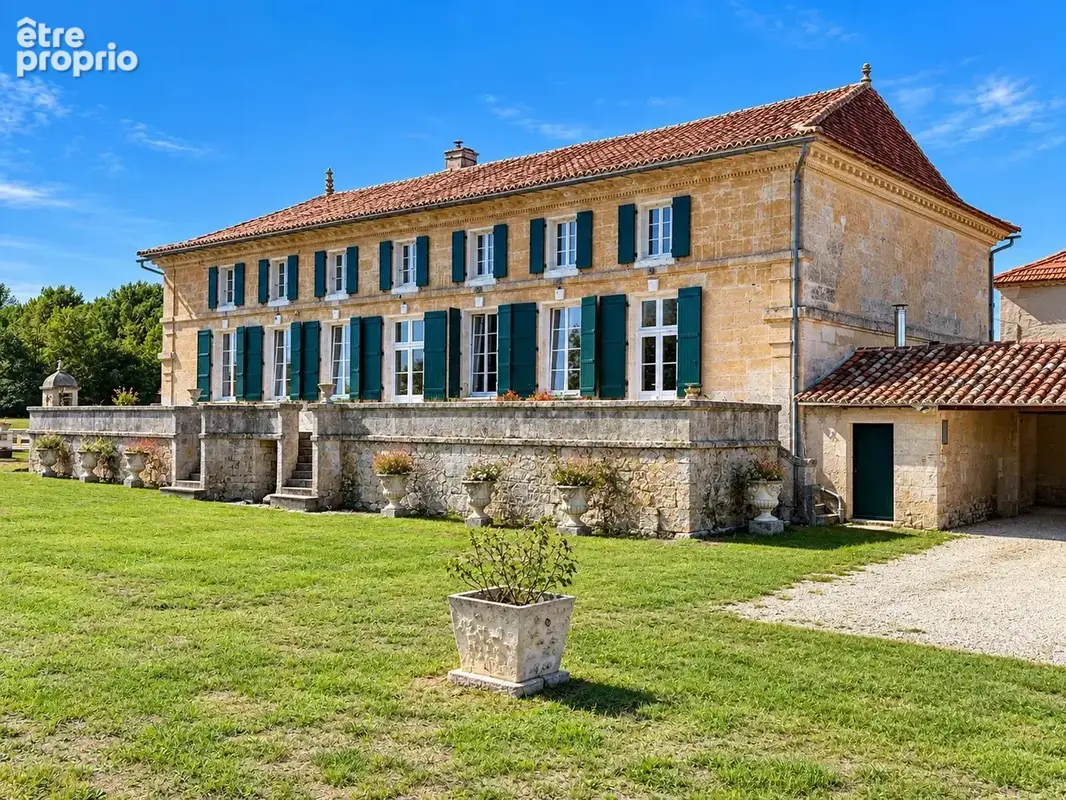 Splendide Chartreuse du XVIIeme avec granges et piscine - photo 19