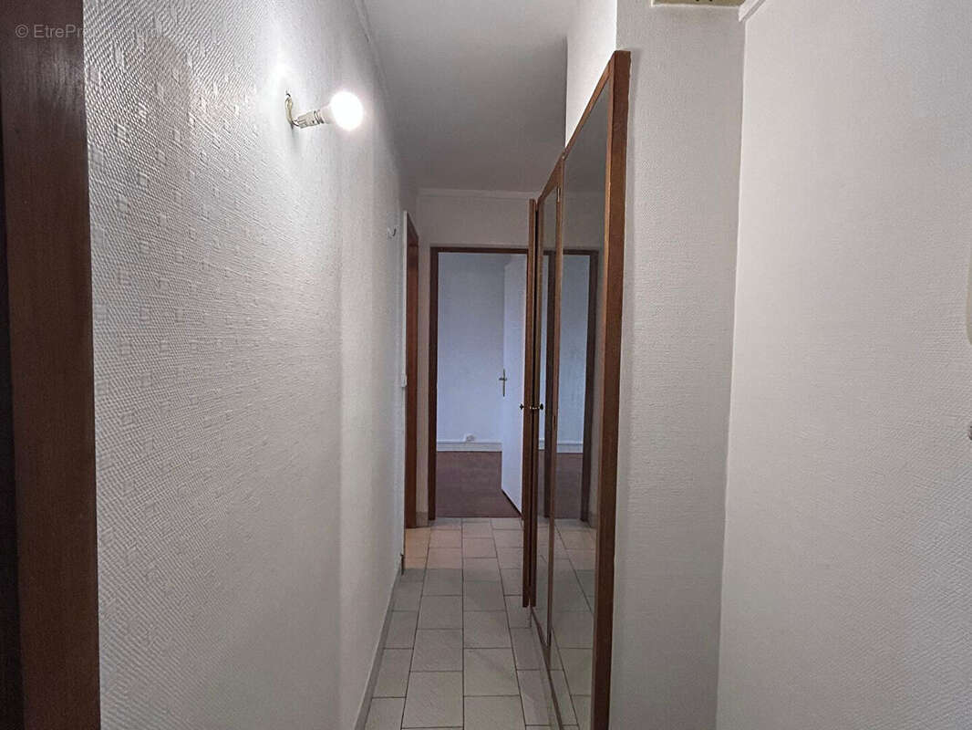 Appartement à YERRES